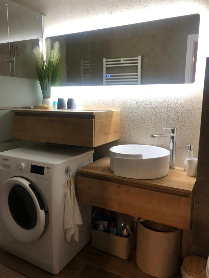 Studio Apartman Avenija *** Slavonski Brod Exterior foto